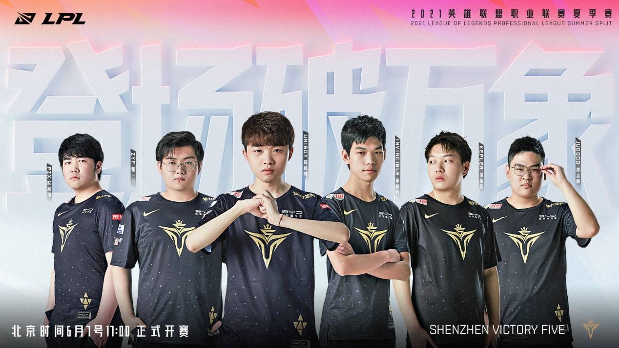 凯西评前队友：登贝莱左脚最强+球商最高，德容传球最好